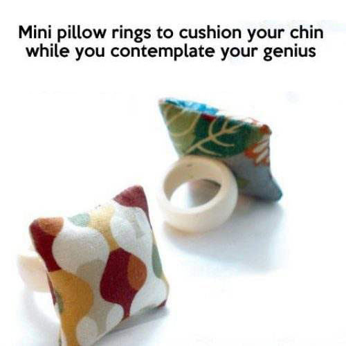 mini-pillow-rings-to-rest-your-chin